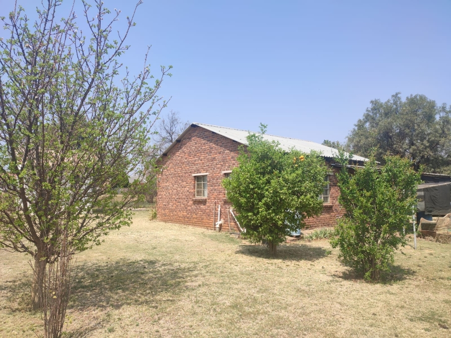 2 Bedroom Property for Sale in Swartruggens North West